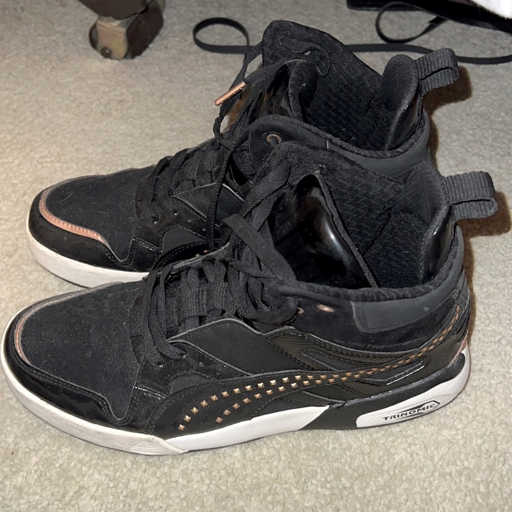Black Puma Shoes